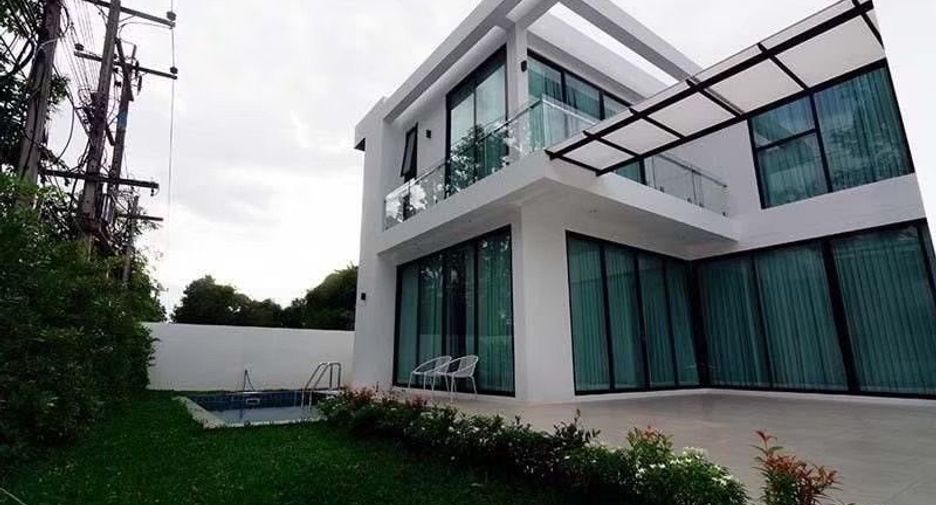 For sale 4 bedrooms villa in Mueang Chiang Mai, Chiang Mai