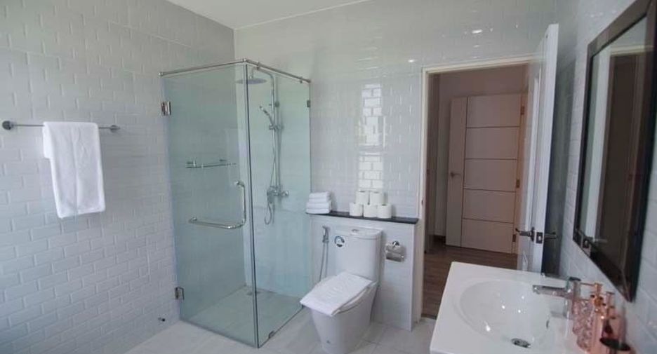 For sale 4 bedrooms villa in Mueang Chiang Mai, Chiang Mai