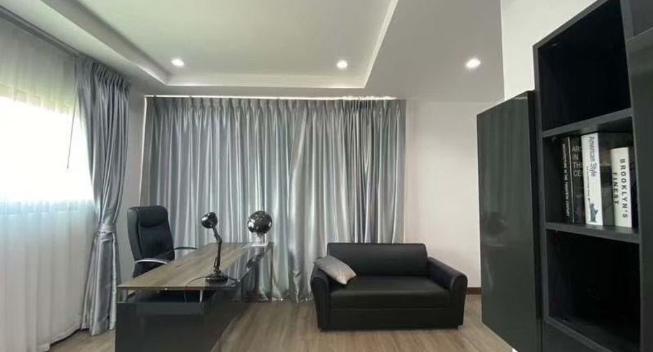 For sale 4 bedrooms villa in Mueang Chiang Mai, Chiang Mai