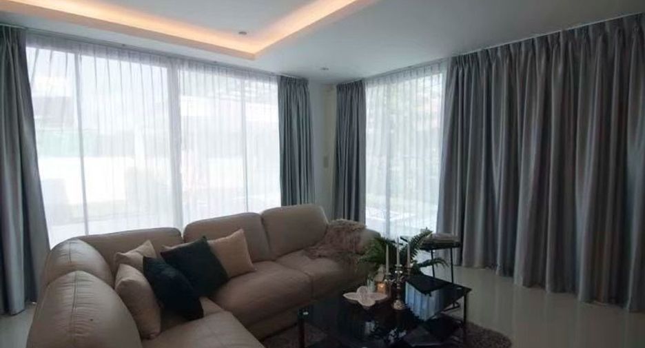 For sale 4 bedrooms villa in Mueang Chiang Mai, Chiang Mai
