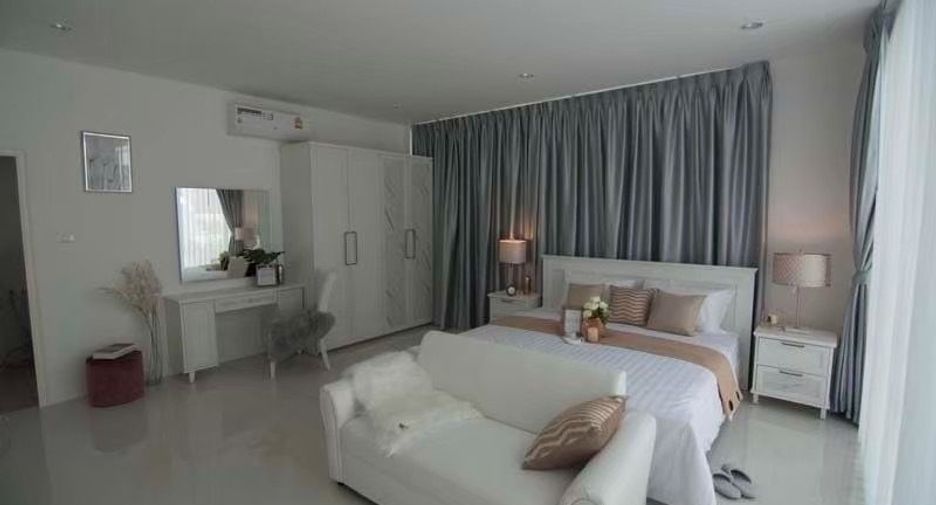 For sale 4 bedrooms villa in Mueang Chiang Mai, Chiang Mai