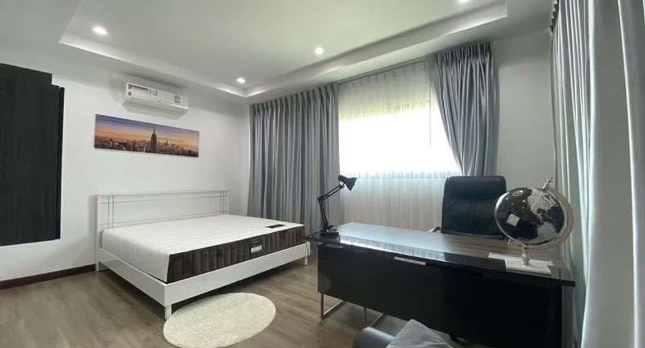 For sale 4 bedrooms villa in Mueang Chiang Mai, Chiang Mai