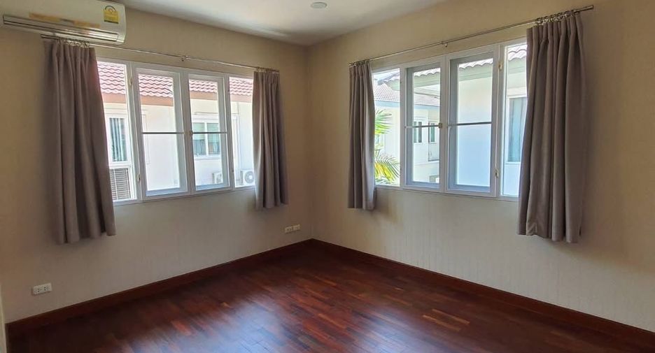 For sale 3 bedrooms house in Mueang Chiang Mai, Chiang Mai