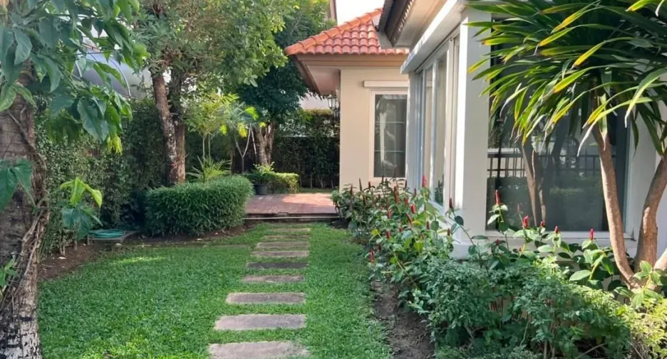 For sale 3 bedrooms house in Mueang Chiang Mai, Chiang Mai
