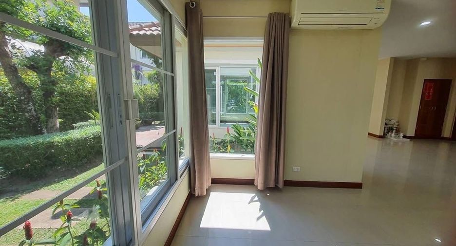 For sale 3 bedrooms house in Mueang Chiang Mai, Chiang Mai