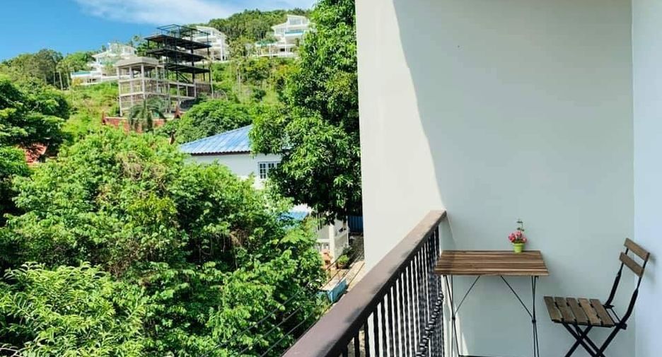 For rent 4 bedrooms townhouse in Ko Samui, Surat Thani