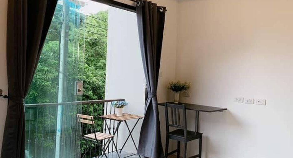 For rent 4 bedrooms townhouse in Ko Samui, Surat Thani