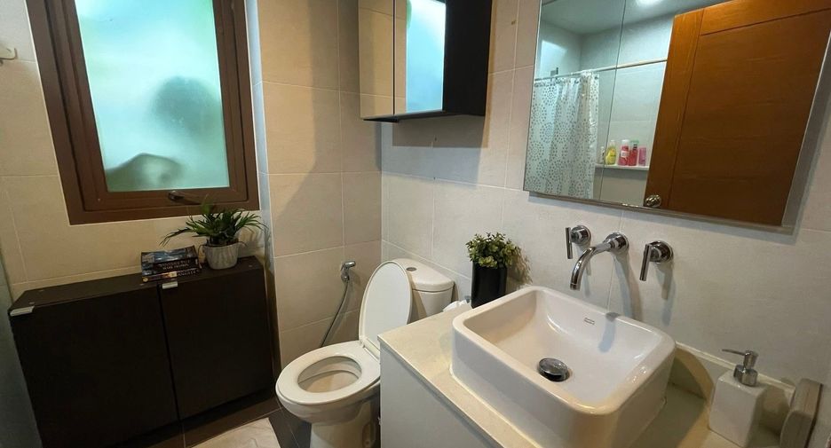 For rent 2 bedrooms condo in Hua Hin, Prachuap Khiri Khan