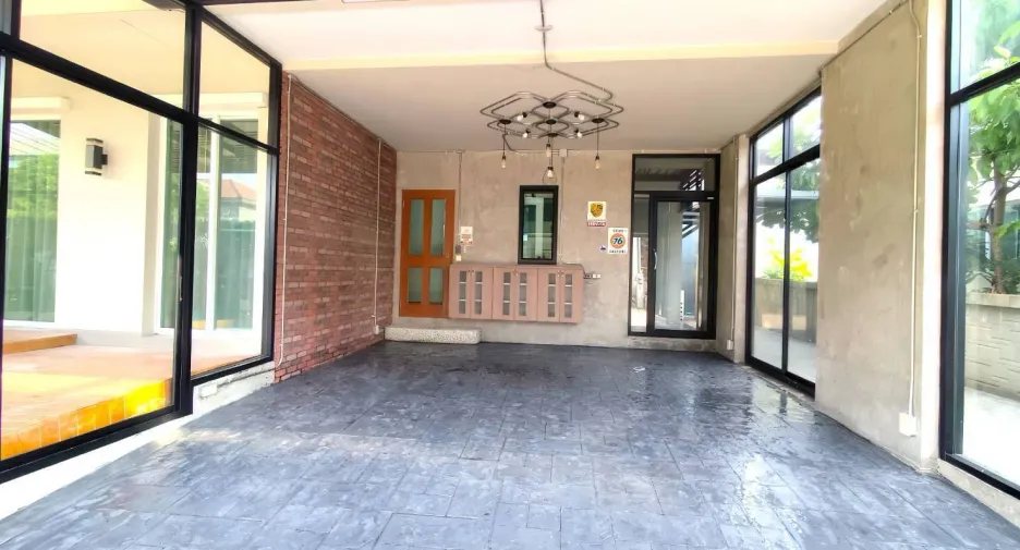 For sale 4 ベッドルーム house in Prawet, Bangkok
