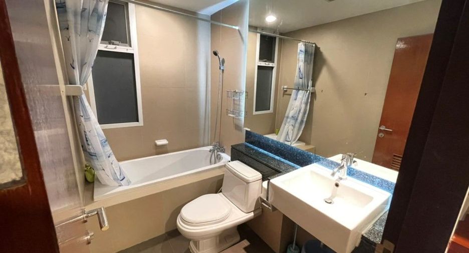 Condo en venta de 2 habitaciones en Watthana, Bangkok