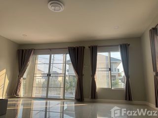 Villa en alquiler de 4 habitaciones en San Kamphaeng, Chiang Mai
