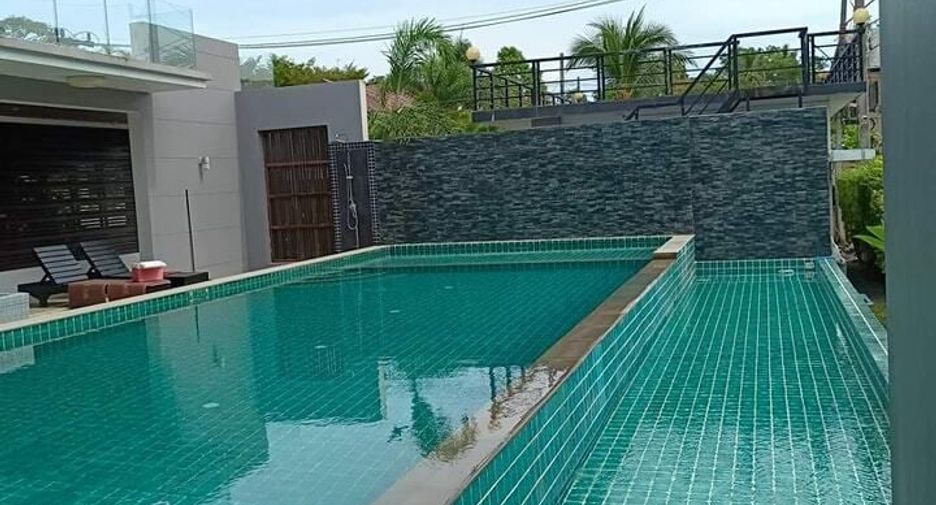 For sale and for rent 4 bedrooms house in Ko Samui, Surat Thani