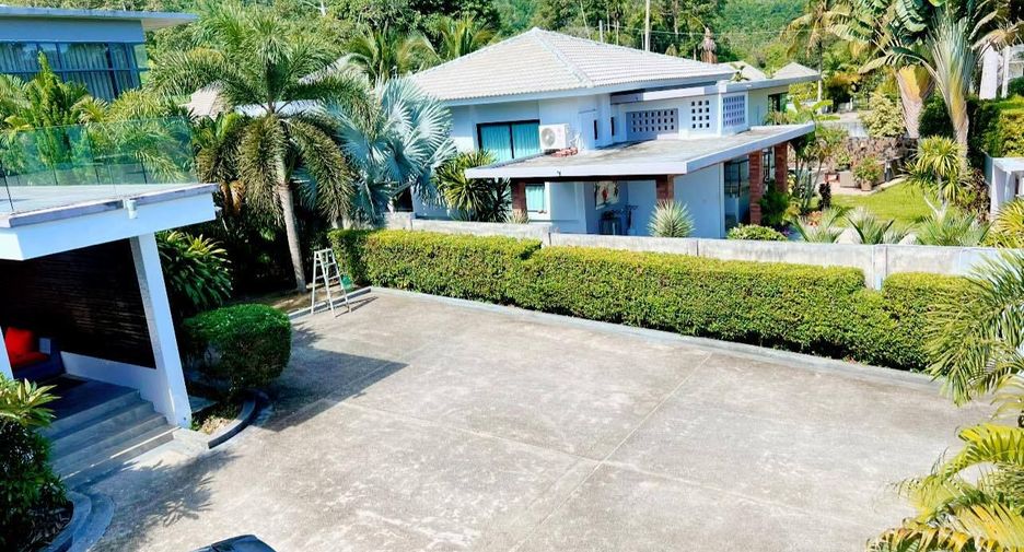 For sale and for rent 4 bedrooms house in Ko Samui, Surat Thani