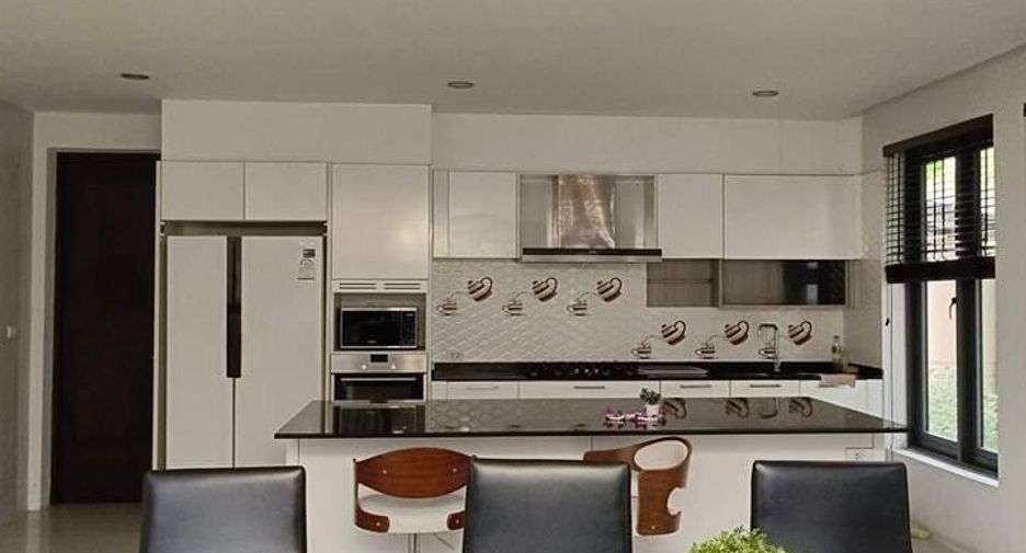 For sale and for rent 4 bedrooms house in Ko Samui, Surat Thani