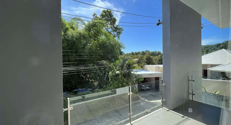 For sale and for rent 4 bedrooms house in Ko Samui, Surat Thani