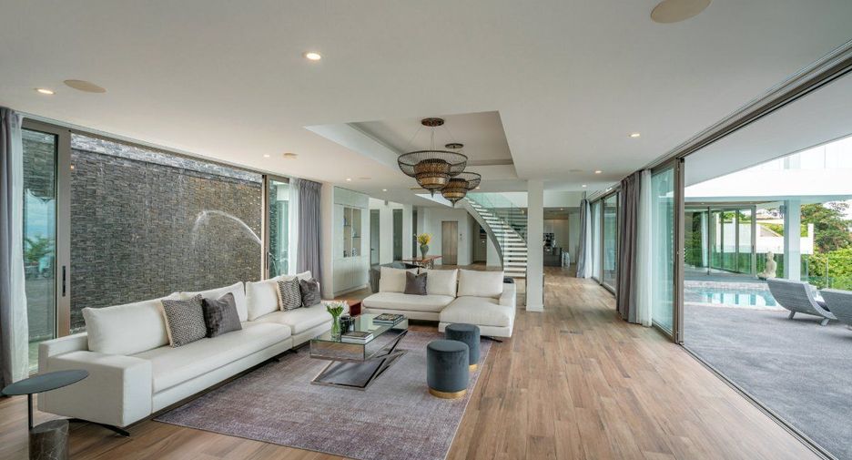 Villa zum Kauf mit 6 Zimmer in Kathu, Phuket