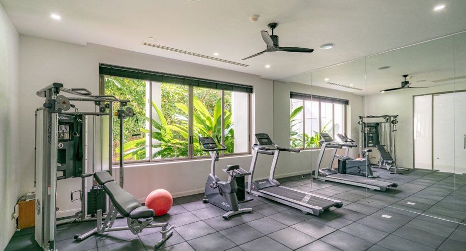 Villa zum Kauf mit 6 Zimmer in Kathu, Phuket