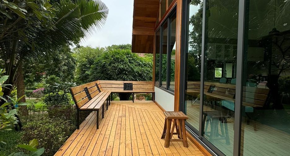 For rent 4 bedrooms house in Ko Samui, Surat Thani