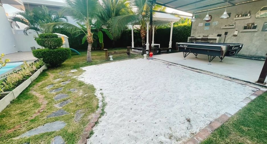 For rent 3 bedrooms villa in Hua Hin, Prachuap Khiri Khan