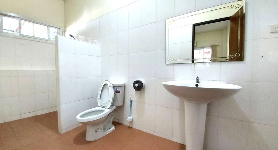 Haus zur Miete mit 3 Zimmer in Mueang Chiang Mai, Chiang Mai