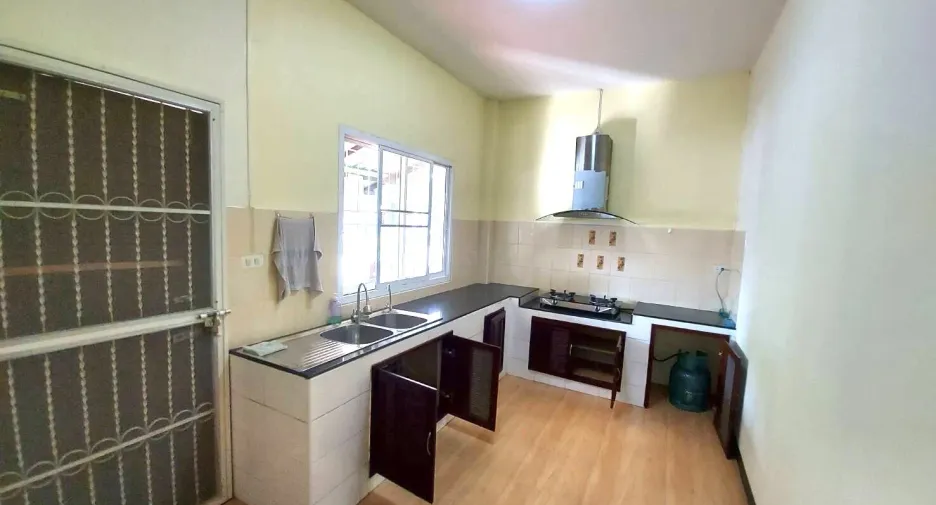 Haus zur Miete mit 3 Zimmer in Mueang Chiang Mai, Chiang Mai