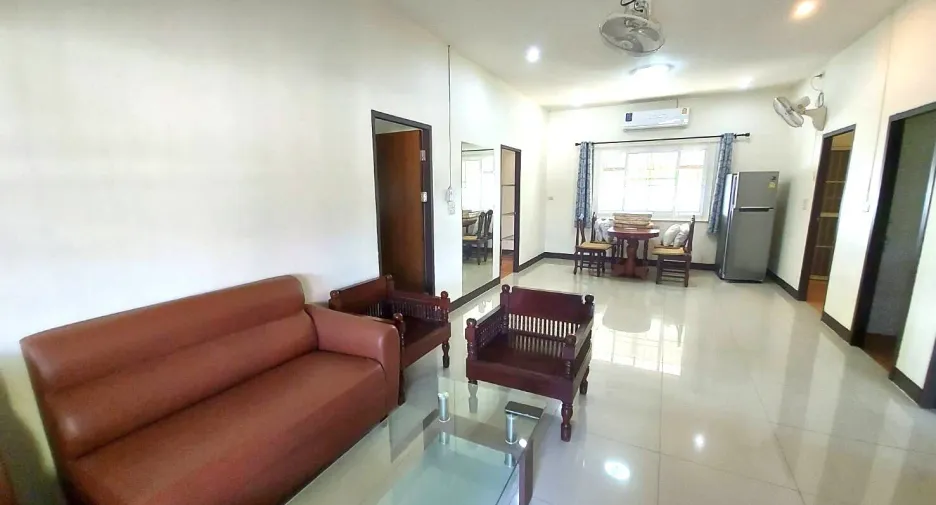 For rent 3 bedrooms house in Mueang Chiang Mai, Chiang Mai