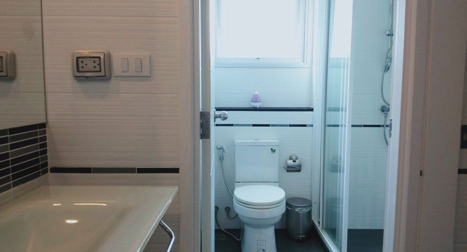 For rent 2 bedrooms condo in Bang Lamung, Chonburi