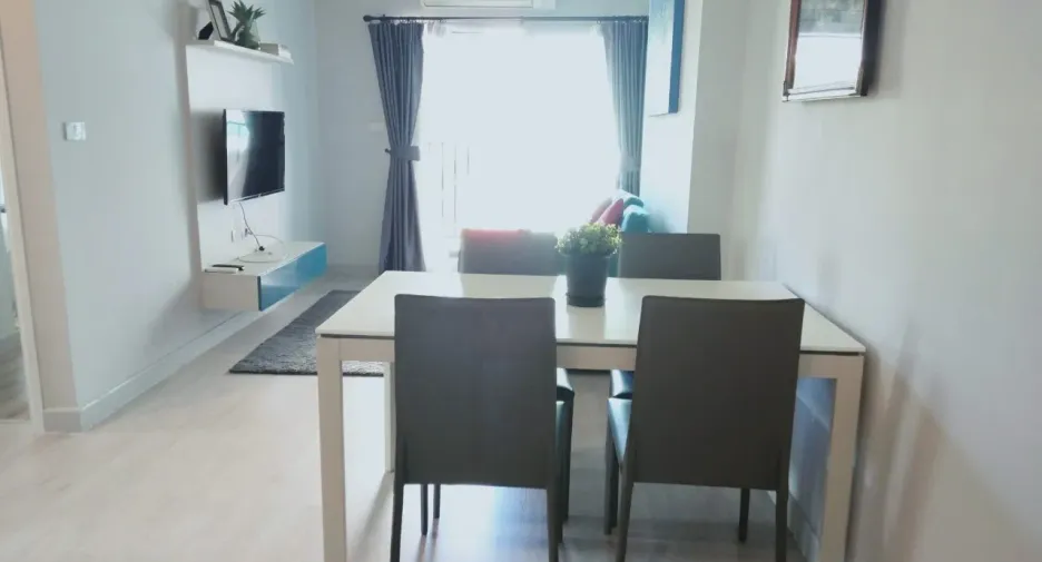 For rent 2 bedrooms condo in Bang Lamung, Chonburi
