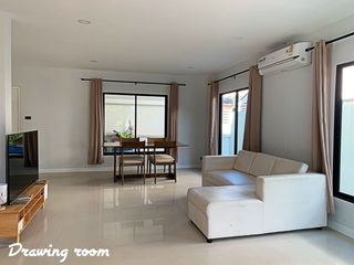 For sale and for rent 5 bedrooms house in San Kamphaeng, Chiang Mai