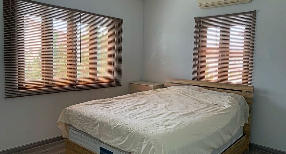 出售 和 出租 5 卧室 独立屋 在 San Kamphaeng, Chiang Mai