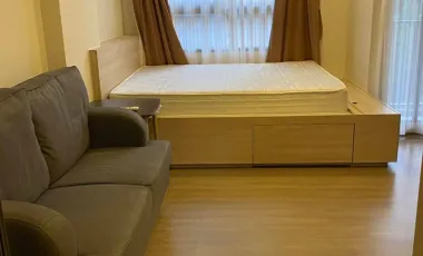 À louer studio condo à Bang Na, Bangkok