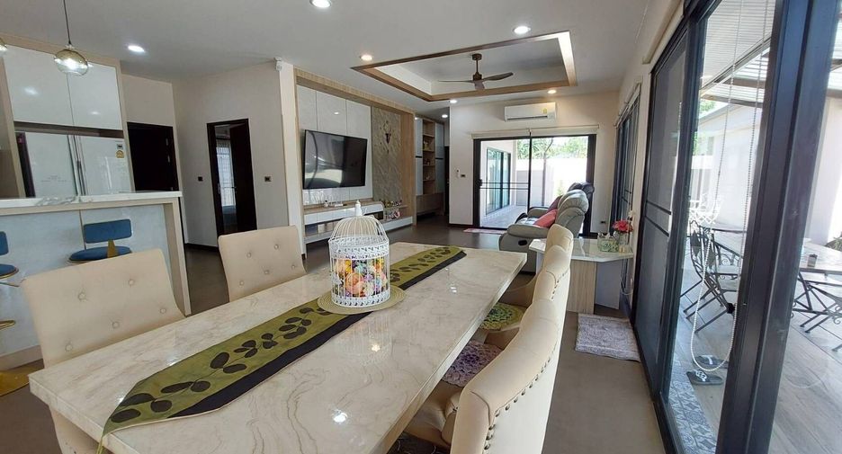 For sale 3 bedrooms house in Bang Lamung, Chonburi