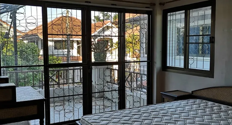 Haus zum Kauf mit 4 Zimmer in San Sai, Chiang Mai