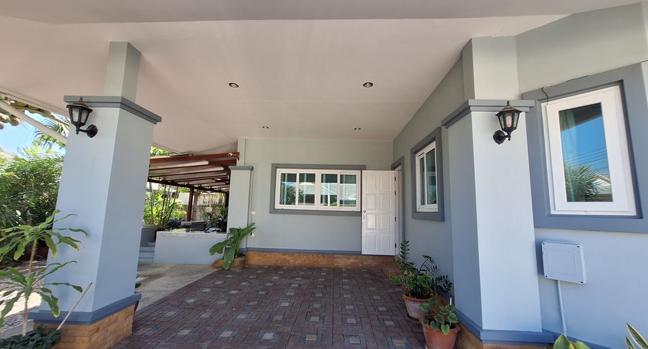 For sale 3 bedrooms house in Hua Hin, Prachuap Khiri Khan