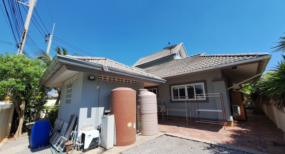 For sale 3 bedrooms house in Hua Hin, Prachuap Khiri Khan