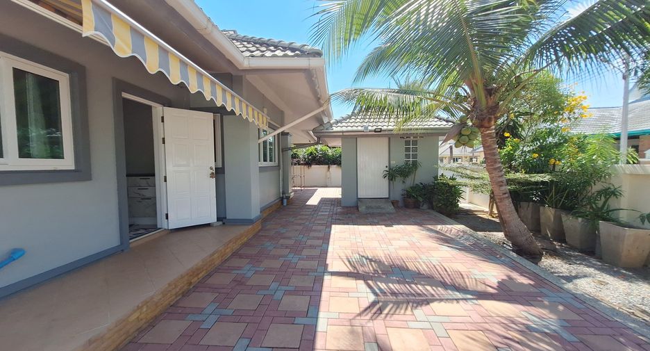 For sale 3 bedrooms house in Hua Hin, Prachuap Khiri Khan