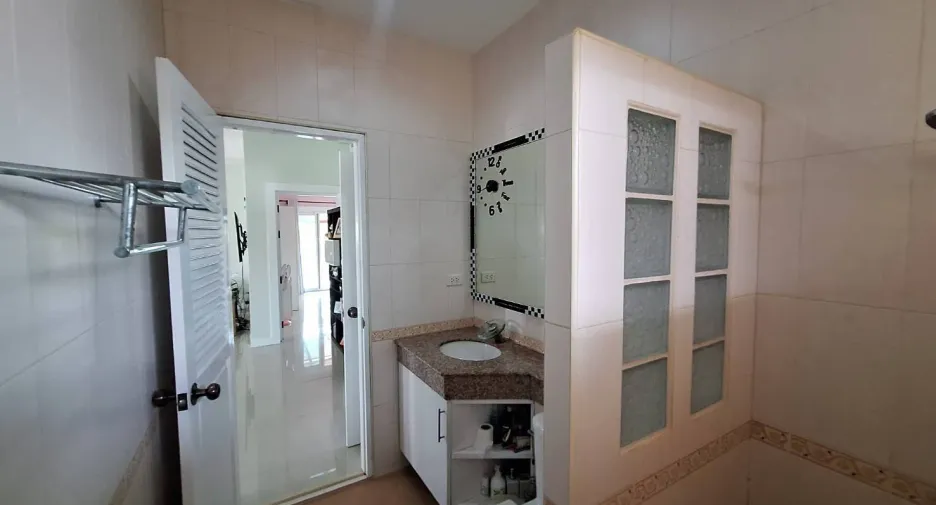 For sale 3 bedrooms house in Hua Hin, Prachuap Khiri Khan