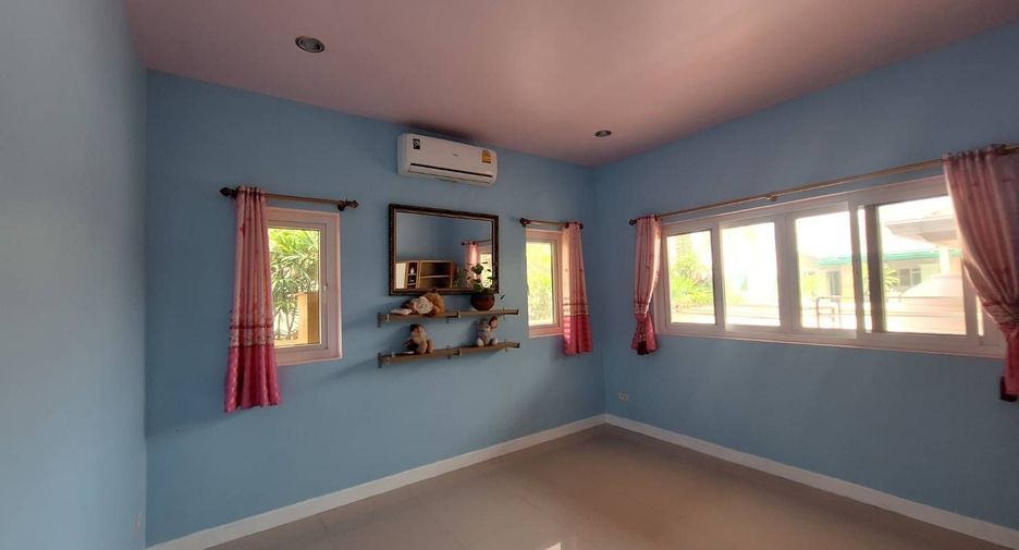 For sale 3 bedrooms house in Hua Hin, Prachuap Khiri Khan