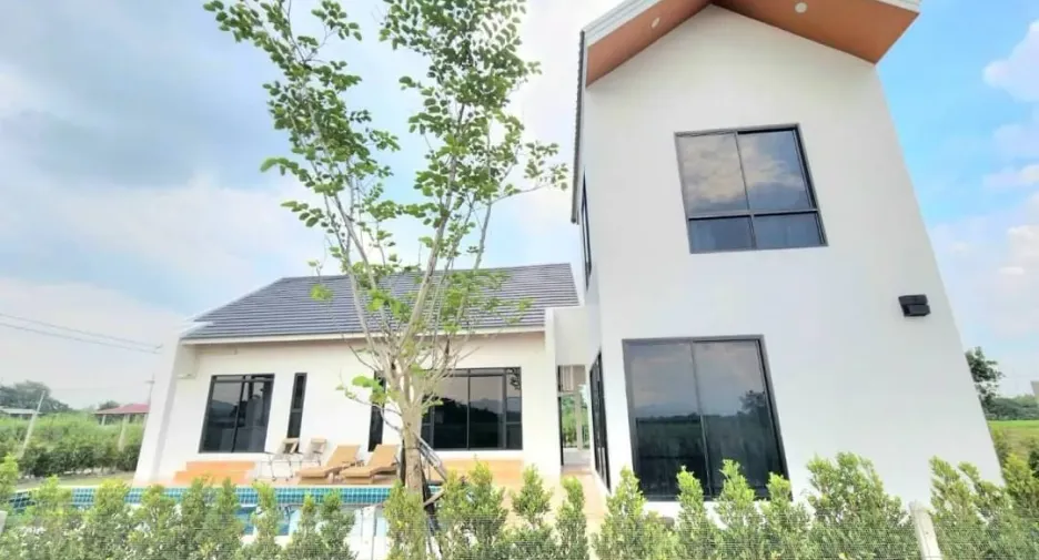 Villa zum Kauf und zur Miete mit 4 Zimmer in Hang Dong, Chiang Mai