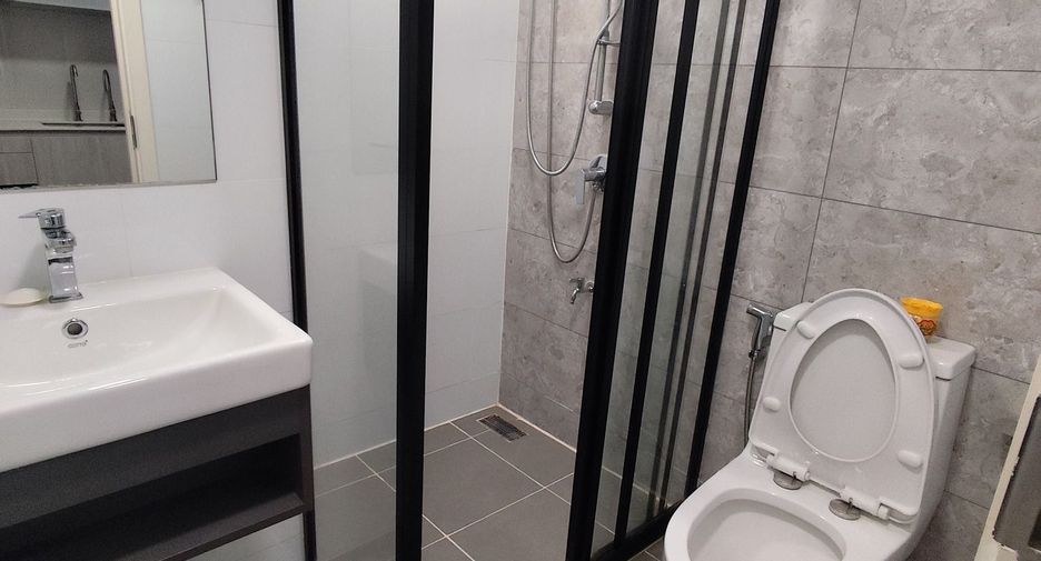 For rent スタジオ condo in Bang Na, Bangkok