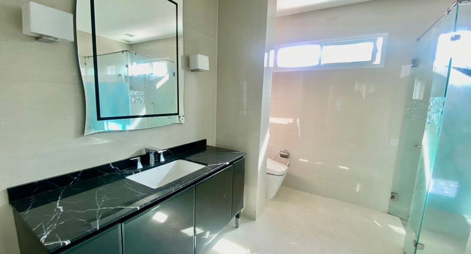 À vendre 4 chambres maison à San Kamphaeng, Chiang Mai