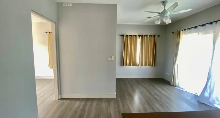 À vendre 4 chambres maison à San Kamphaeng, Chiang Mai