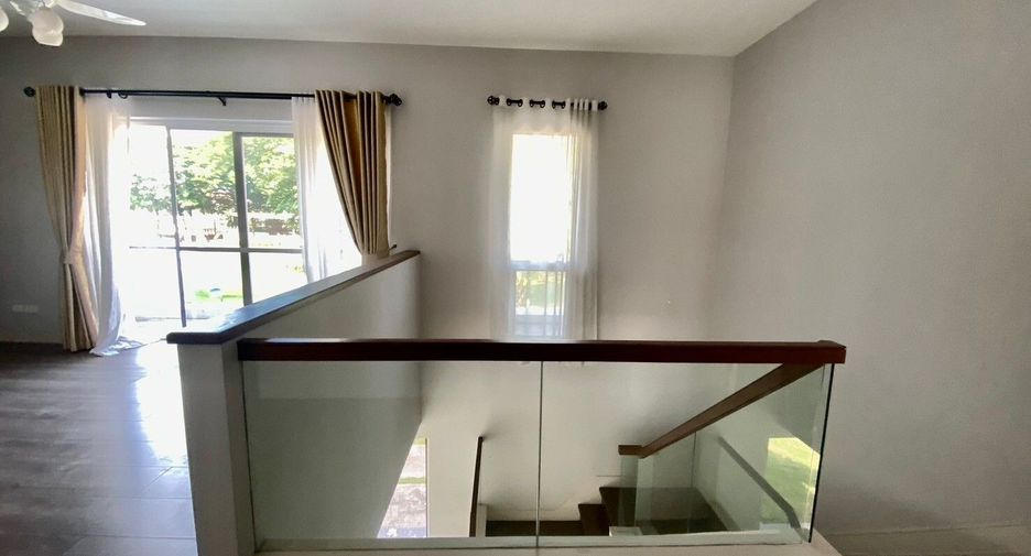 À vendre 4 chambres maison à San Kamphaeng, Chiang Mai
