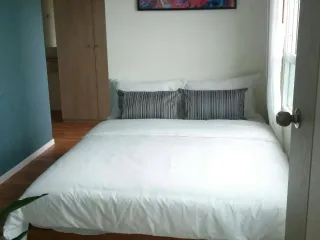 For sale and for rent 2 bedrooms condo in Phra Pradaeng, Samut Prakan