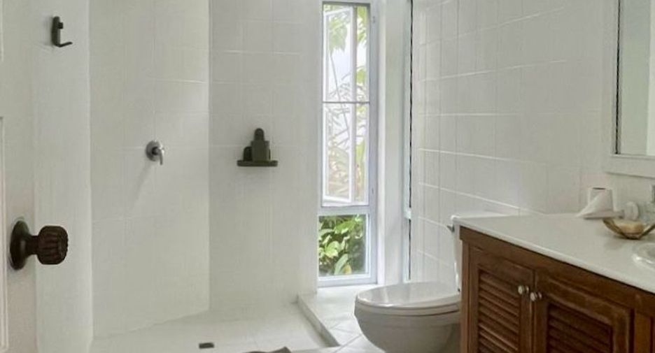 For sale 3 bedrooms villa in Ko Samui, Surat Thani