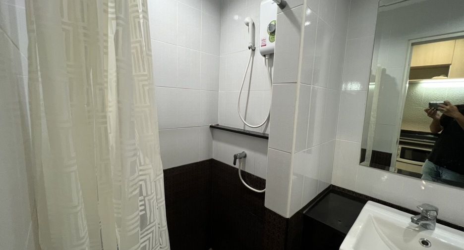 For rent 1 bed condo in Suan Luang, Bangkok