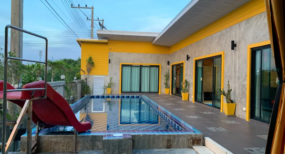 À vendre et à louer 5 chambres villa à Hua Hin, Prachuap Khiri Khan