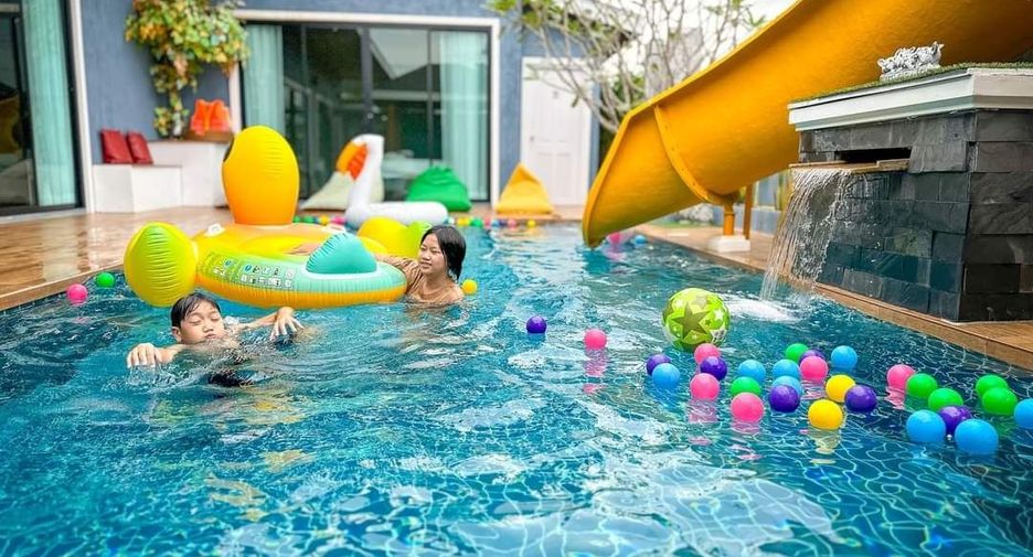 For sale 3 bedrooms house in Cha Am, Phetchaburi