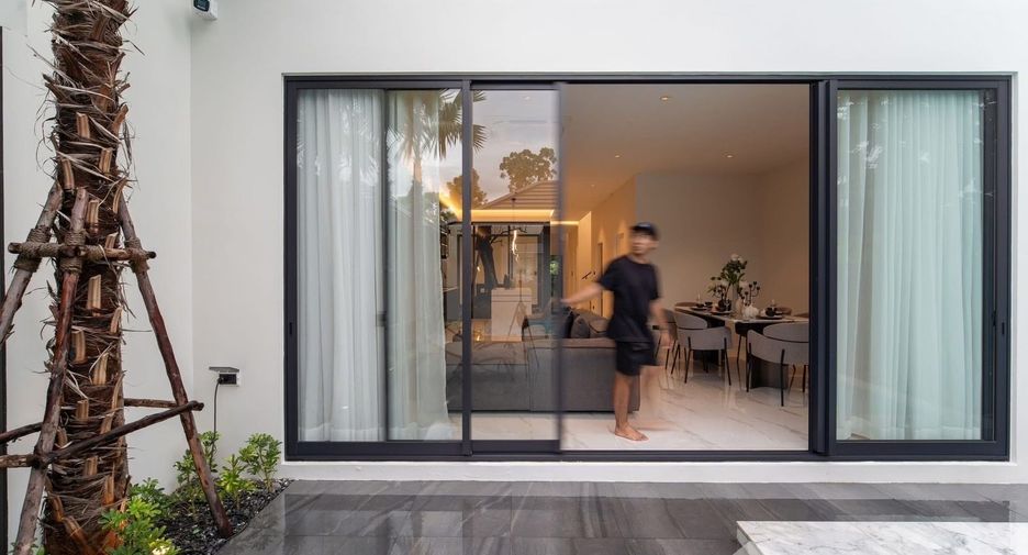 For sale 5 bedrooms villa in Hang Dong, Chiang Mai