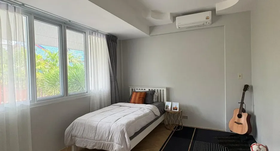 For sale 4 bedrooms villa in Bang Lamung, Chonburi